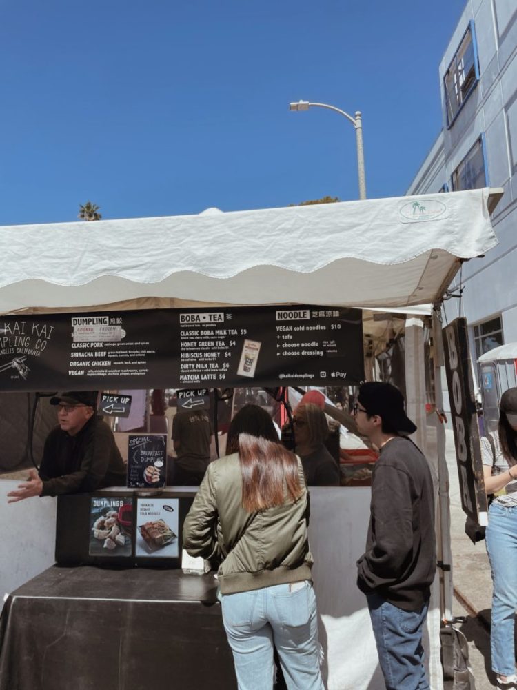 Mar Vista Farmer’s market ベニス ファーマーズマーケット