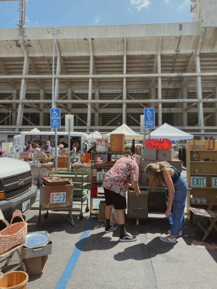 Long Beach Antique Market